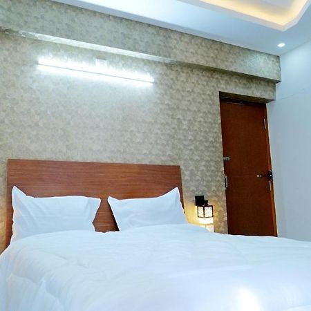 Dwarka Lodging & Boarding Mulki Zewnętrze zdjęcie